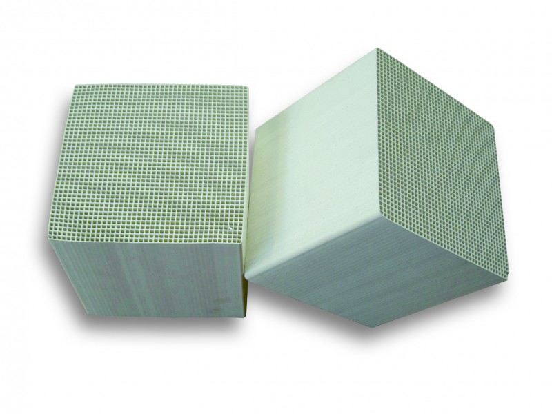 蜂窩陶瓷蓄熱體